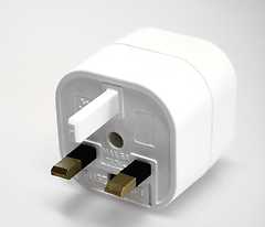 Relags - Steckeradapter Welt Set, 4 Adapter, weiß